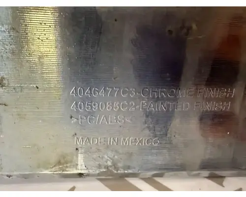 International LT625 Grille