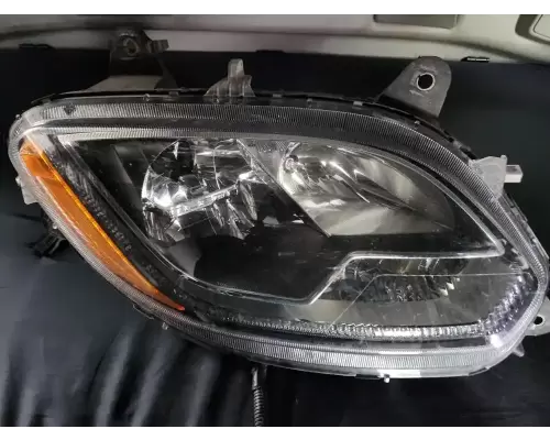 International LT625 Headlamp Assembly