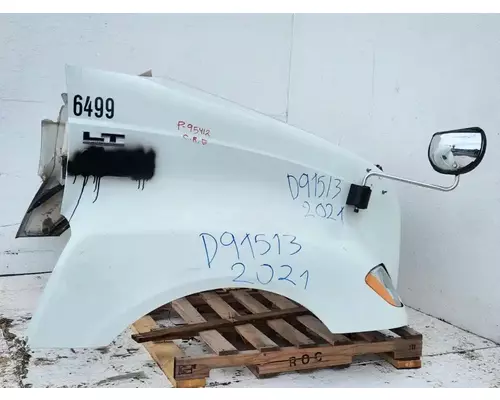 International LT625 Hood
