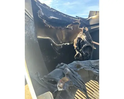 International LT625 Hood