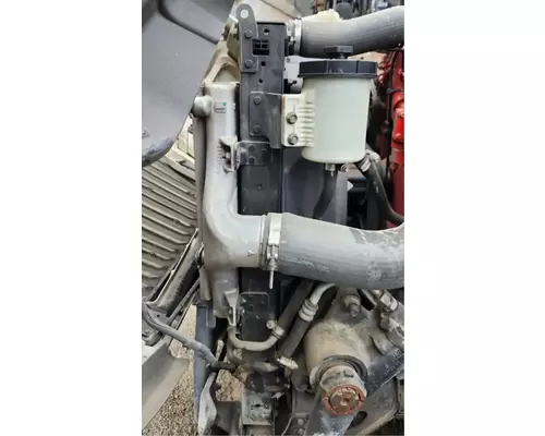 International LT625 Intercooler