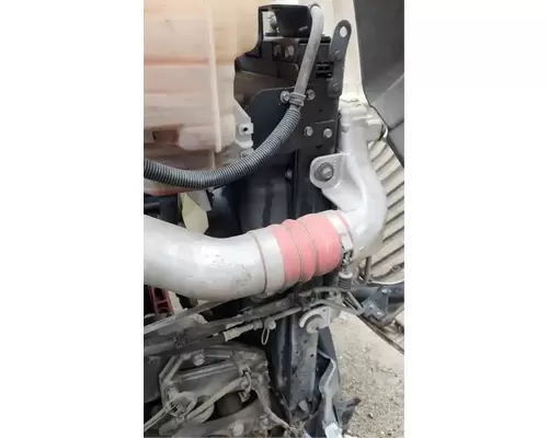 International LT625 Intercooler