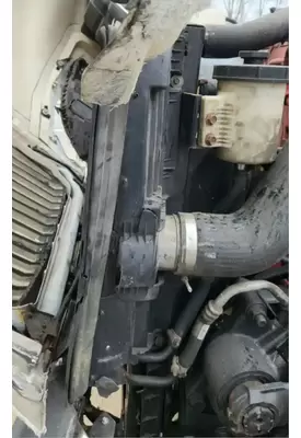 International LT625 Radiator