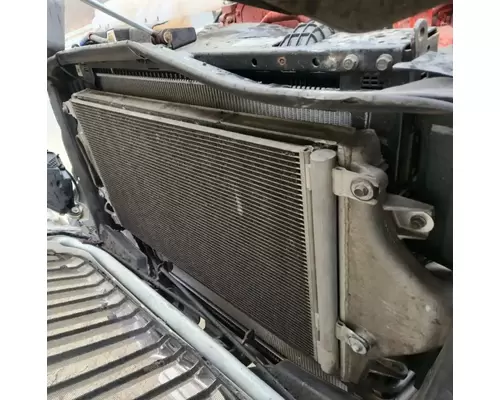 International LT625 Radiator