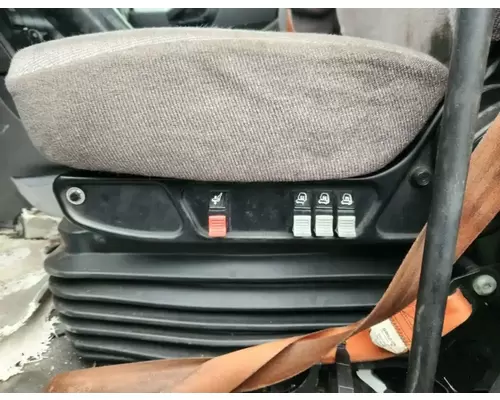 International LT625 Seat, Front