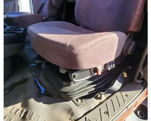 International LT625 Seat, Front