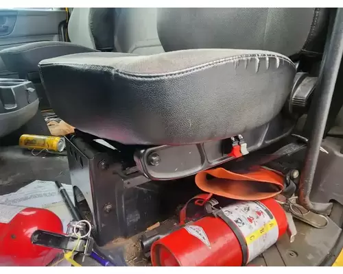 International LT625 Seat, Front