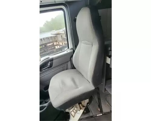 International LT625 Seat, Front