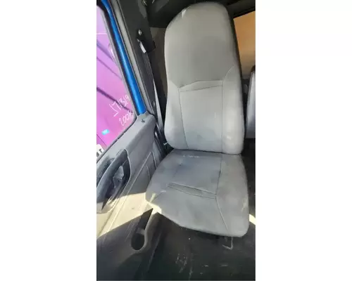 International LT625 Seat, Front