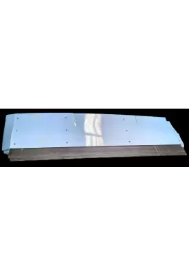 International LT625 Sleeper Fairing
