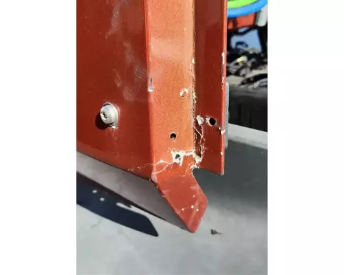 International LT625 Sleeper Fairing
