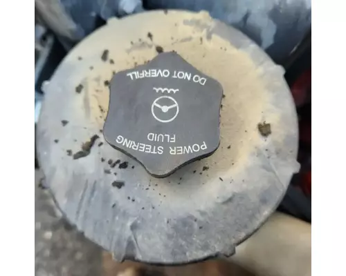 International LT625 Steering or Suspension Parts, Misc.