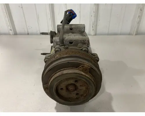 International LT Air Conditioner Compressor