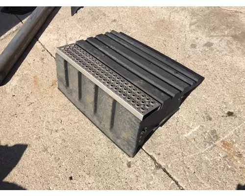 International LT Battery Box Cover