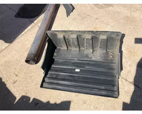 International LT Battery Box Cover
