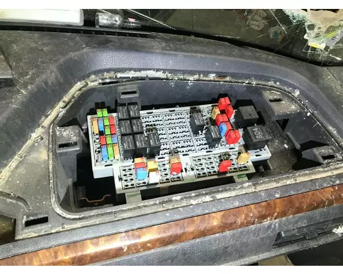 International LT Electrical Misc. Parts
