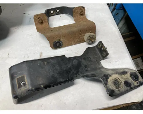 International LT Engine Brackets, Misc.