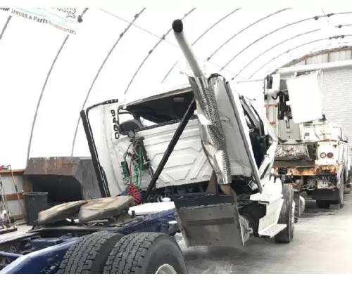 International LT Exhaust Assembly