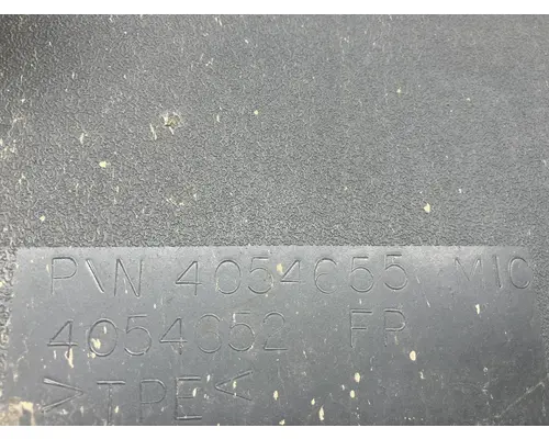 International LT Fender