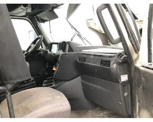 International LT Parts Unit