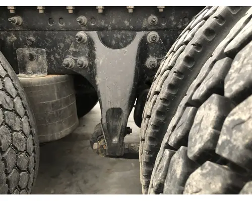 International LT Parts Unit