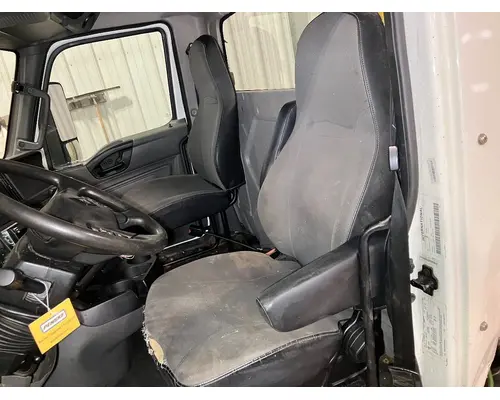 International LT Seat (Air Ride Seat)