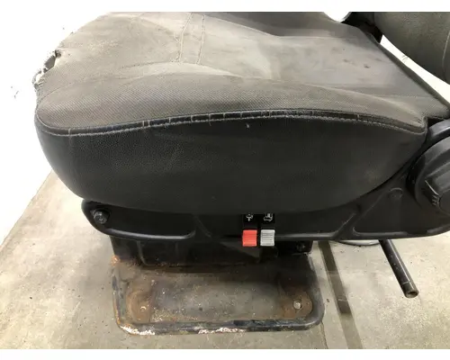 International LT Seat (Air Ride Seat)