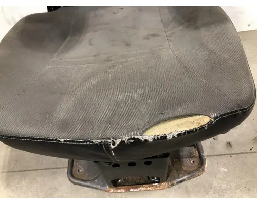 International LT Seat (Air Ride Seat)