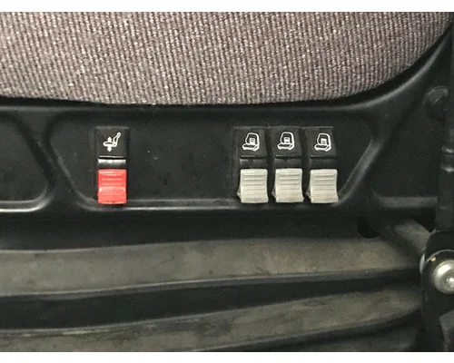 International LT Seat (non-Suspension)