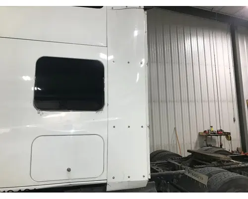 International LT Sleeper Fairing