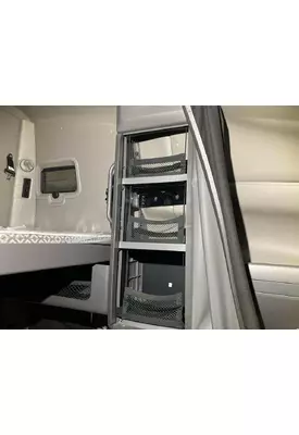 International LT Sleeper