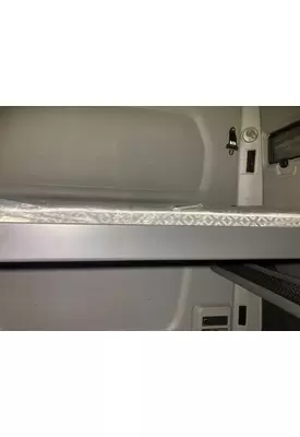International LT Sleeper