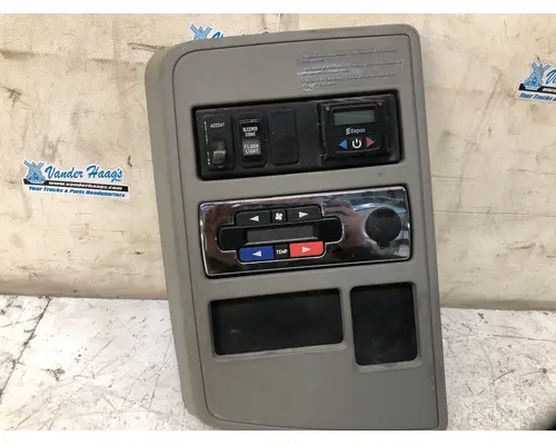 International LT Sleeper