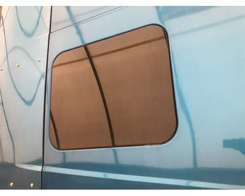 International LT Sleeper