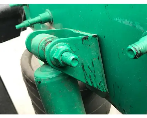 International LT Suspension