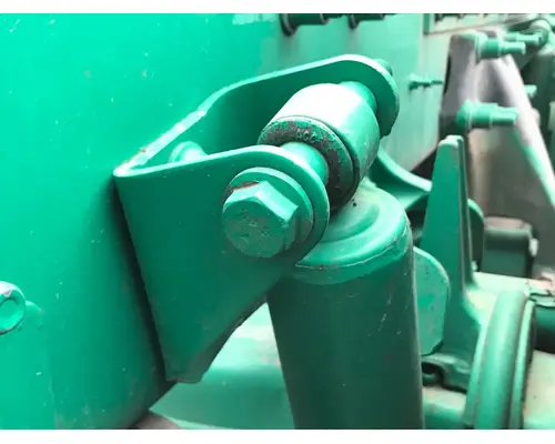 International LT Suspension