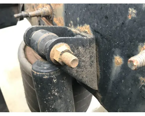 International LT Suspension