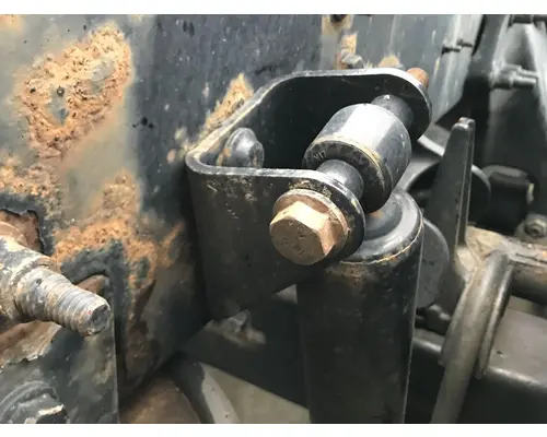 International LT Suspension