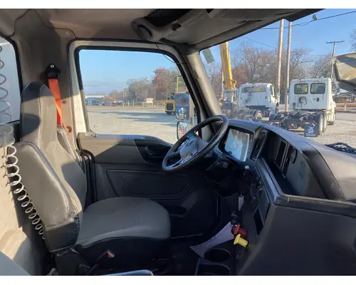 International LT Truck