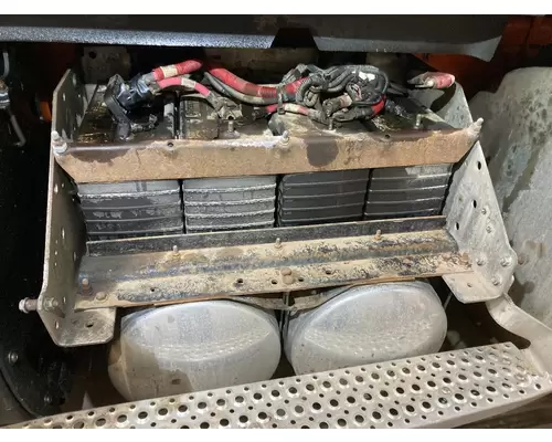 Battery Box International LONESTAR Vander Haags Inc Sf