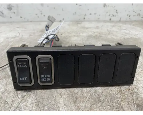 Dash / Console Switch INTERNATIONAL Lonestar Frontier Truck Parts