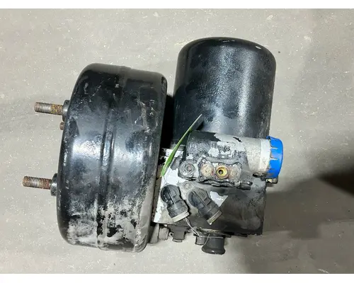 Air Dryer INTERNATIONAL LT625 K &amp; R Truck Sales, Inc.