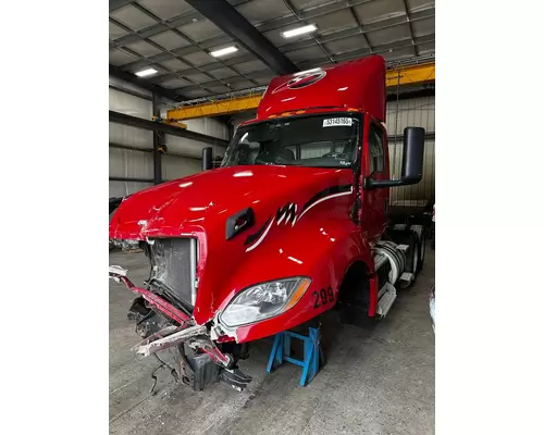 Complete Vehicle INTERNATIONAL LT625 Dutchers Inc   Heavy Truck Div  Ny