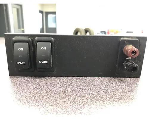 Dash / Console Switch INTERNATIONAL LT625 Stateline Truck Parts And Recycling Inc