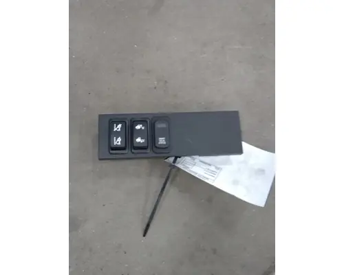 Dash / Console Switch INTERNATIONAL LT625 K &amp; R Truck Sales, Inc.