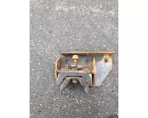 Engine Mounts INTERNATIONAL LT625 Payless Truck Parts