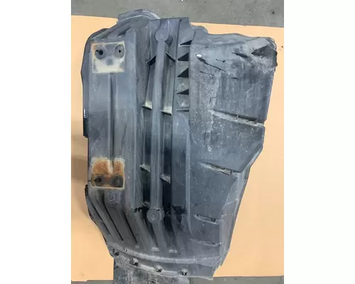 Fender INTERNATIONAL LT625 Payless Truck Parts