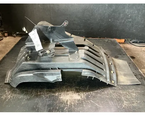 Inner Fender INTERNATIONAL LT625 Geco - Fresno