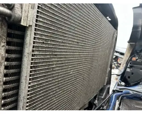 Radiator International LT625 Holst Truck Parts