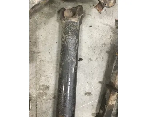 Drive Shaft, Front INTERNATIONAL LT62 Payless Truck Parts